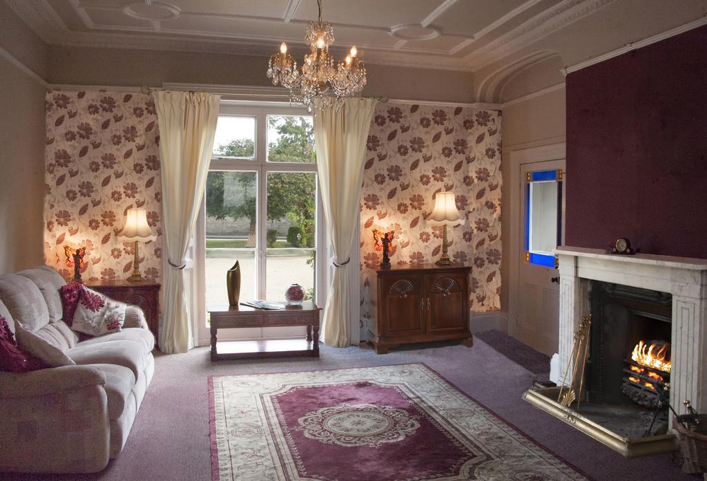 Hilbury Court Hotel 特罗布里奇 外观 照片